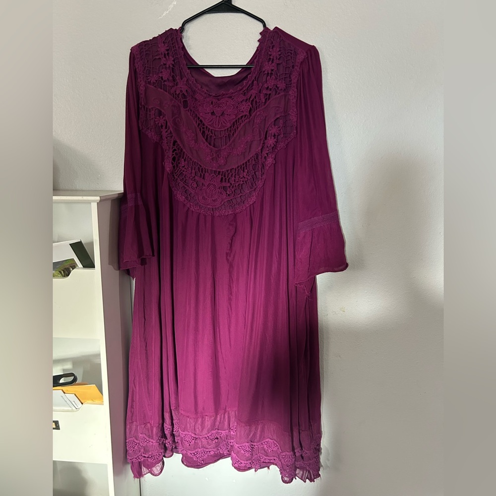 Elegant Lace Detail Women's Top - Purple magenta - Picture 2 of 11